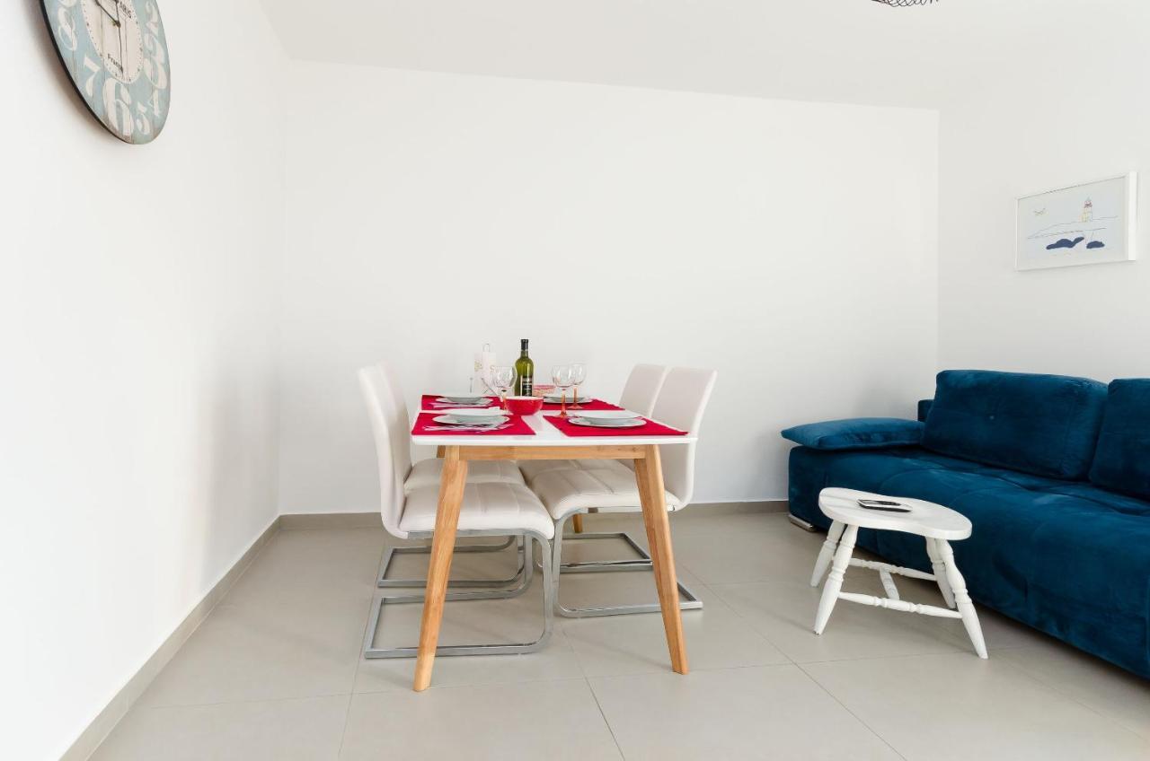 Apartments And Rooms Bianca Barbat na Rabu Exterior foto