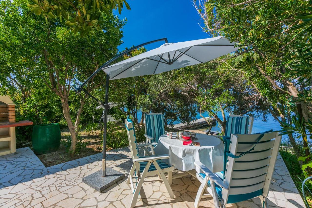 Apartments And Rooms Bianca Barbat na Rabu Exterior foto